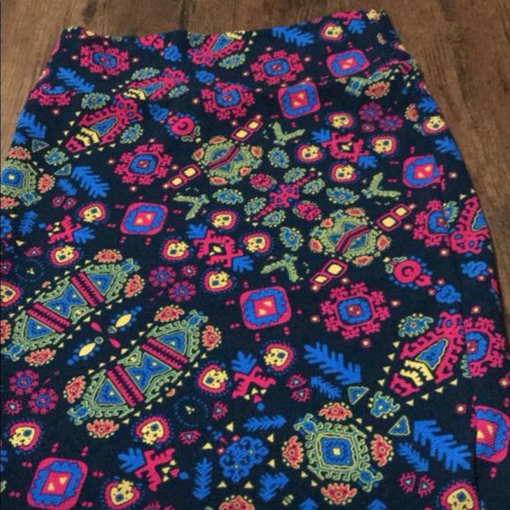 LulaRoe Cassie